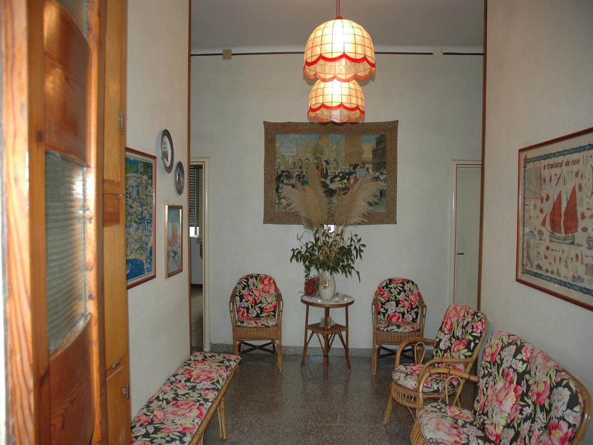 Hotel Pensione Ornella Cesenatico Exterior photo